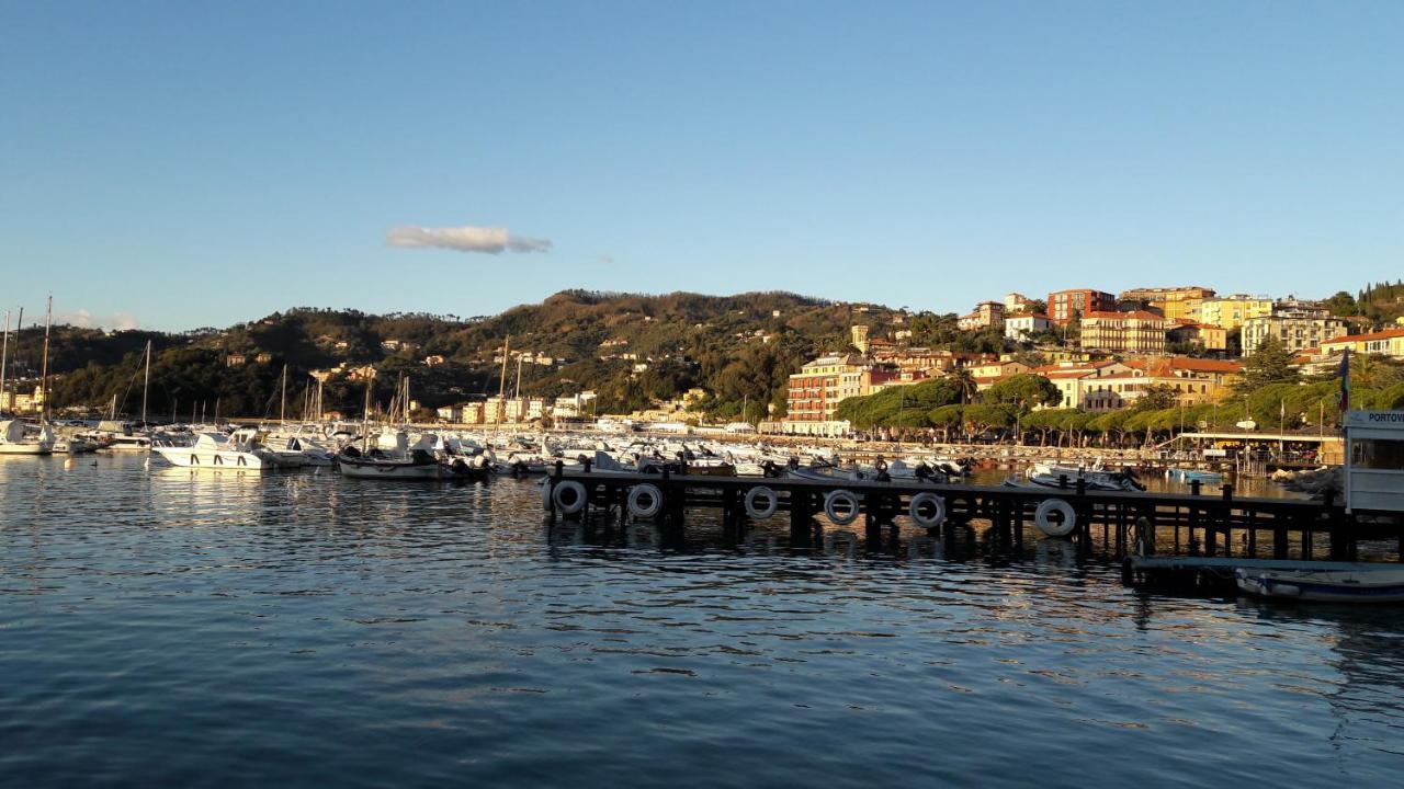 Mansard Apart Alba - Sea 5 Terre-Trekking-Excursions-Relax San Terenzo Bagian luar foto