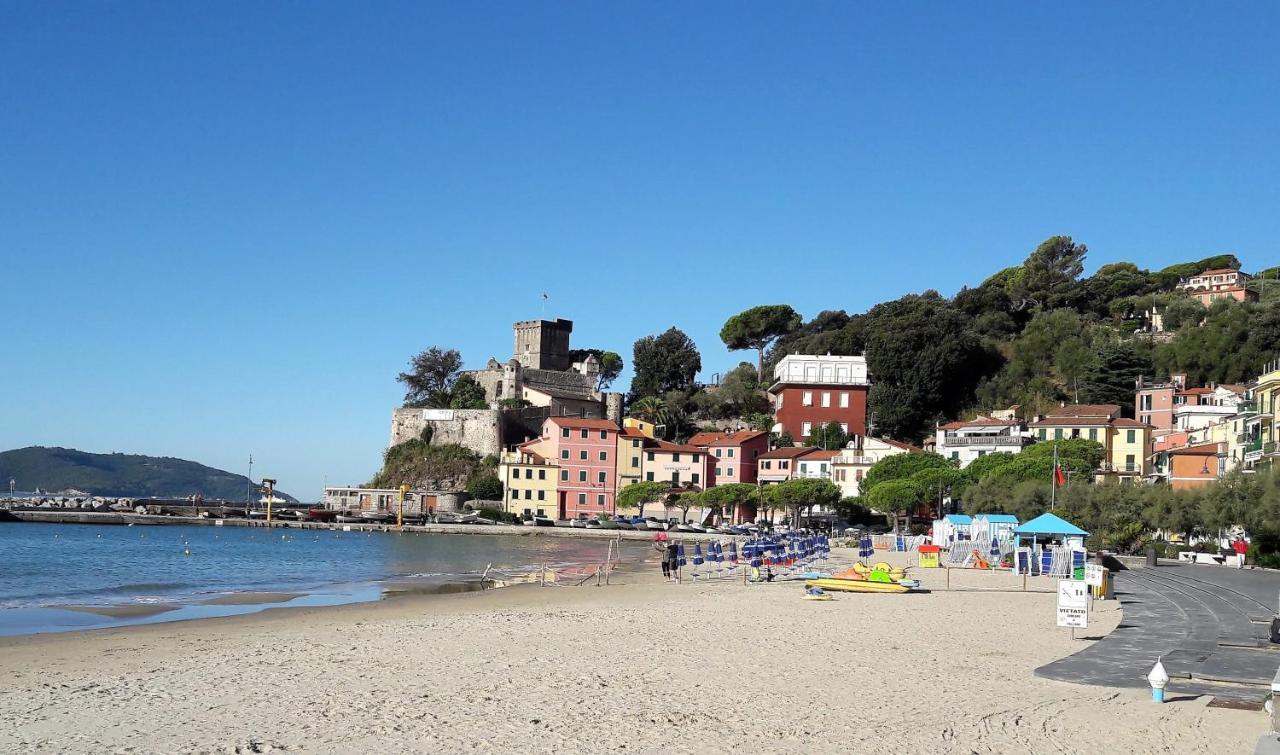Mansard Apart Alba - Sea 5 Terre-Trekking-Excursions-Relax San Terenzo Bagian luar foto